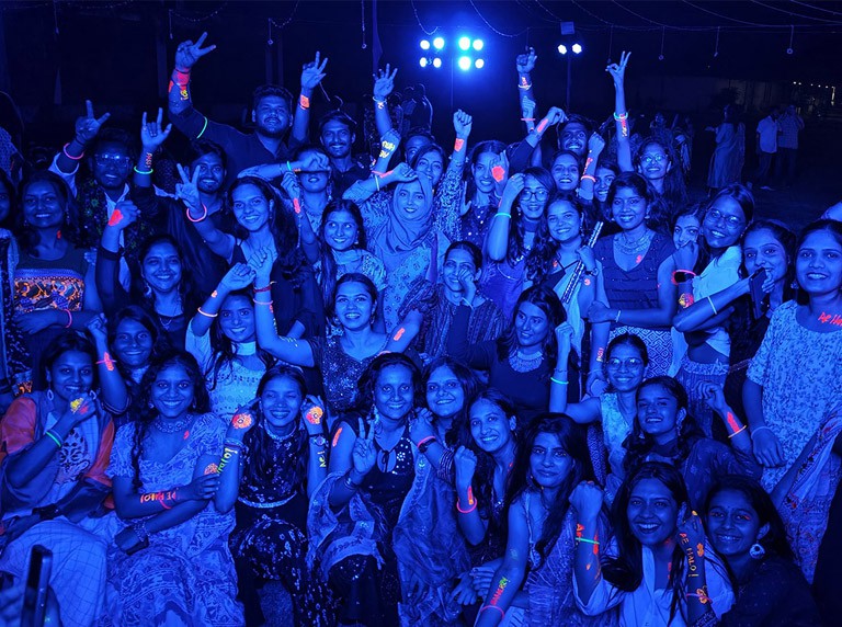 darshan-dental-college-navratri-celebration-2023